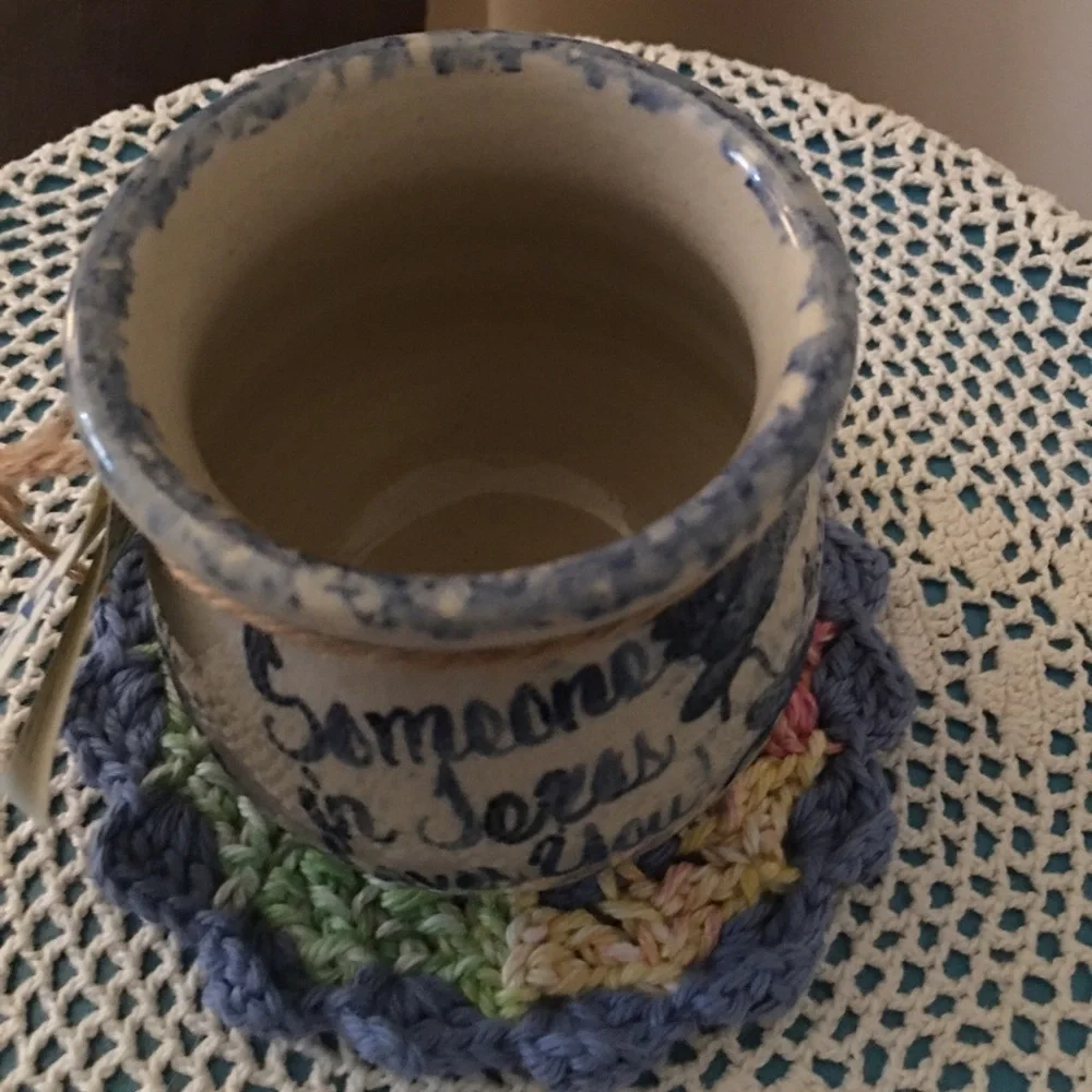 Clay container - Picture 6 of 6